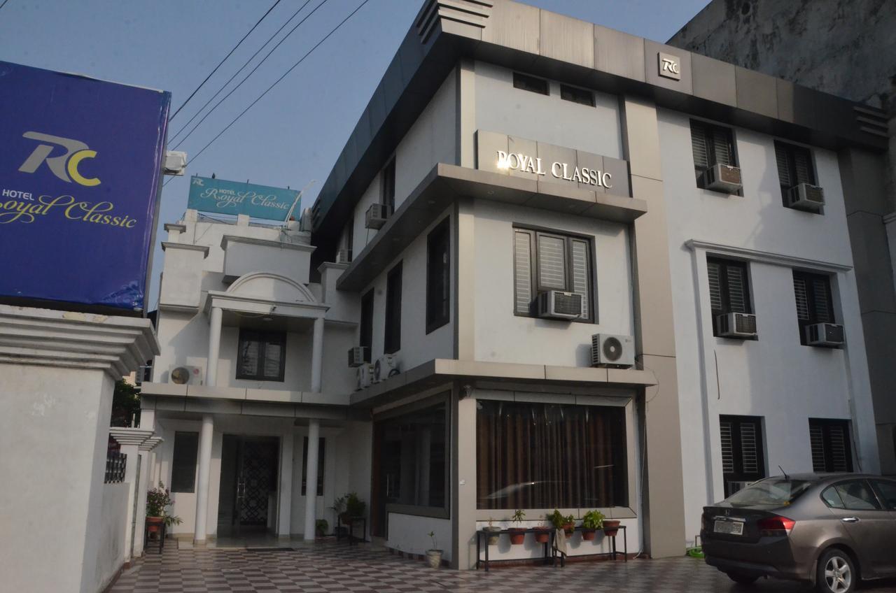 Hotel Royal Classic Bareilly Exterior foto