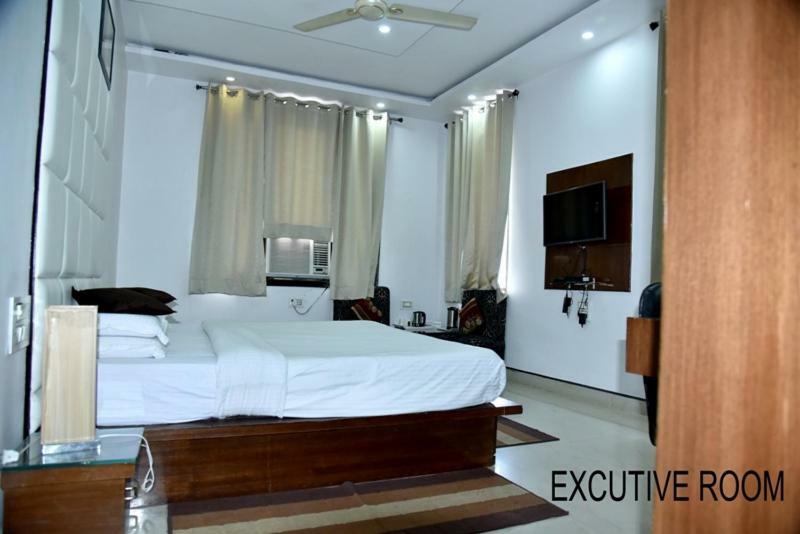 Hotel Royal Classic Bareilly Exterior foto